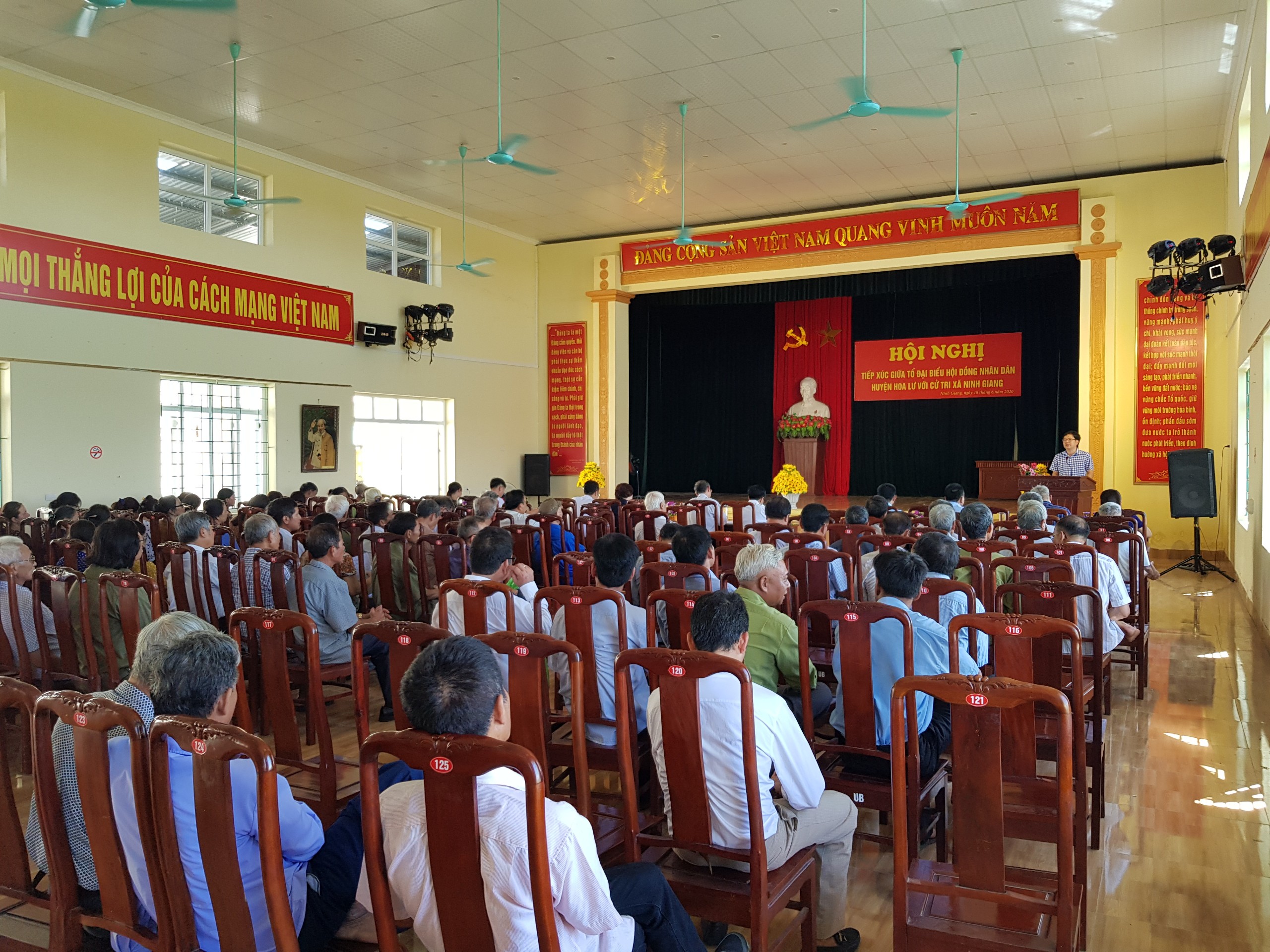 Ninh Giang tổ chức Hội nghị tiếp xúc giữa tổ đại biểu HĐND huyện với cử tri xã Ninh Giang